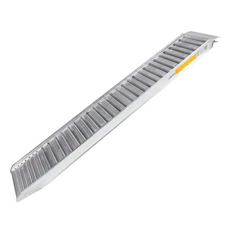 181.35 Rampas de carga en aluminio para rueda y oruga de goma | 3500 mm