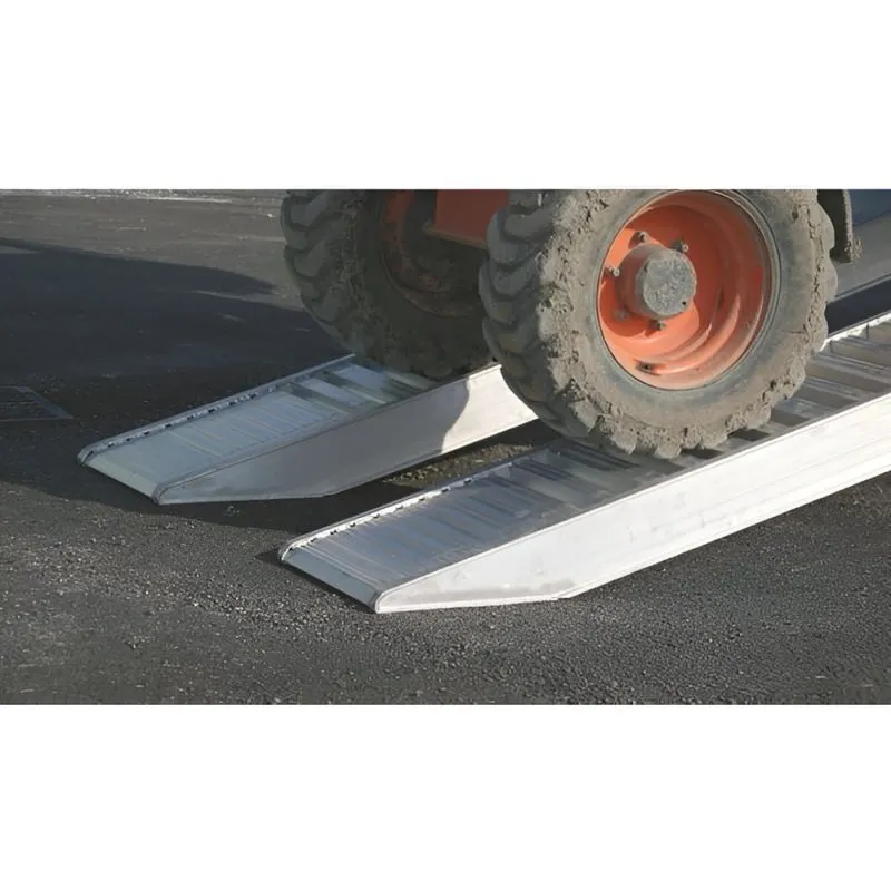 181.35 Rampas de carga en aluminio para rueda y oruga de goma | 3500 mm