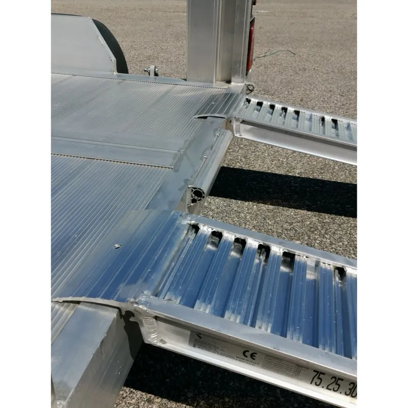 181.35 Rampas de carga en aluminio para rueda y oruga de goma | 3500 mm