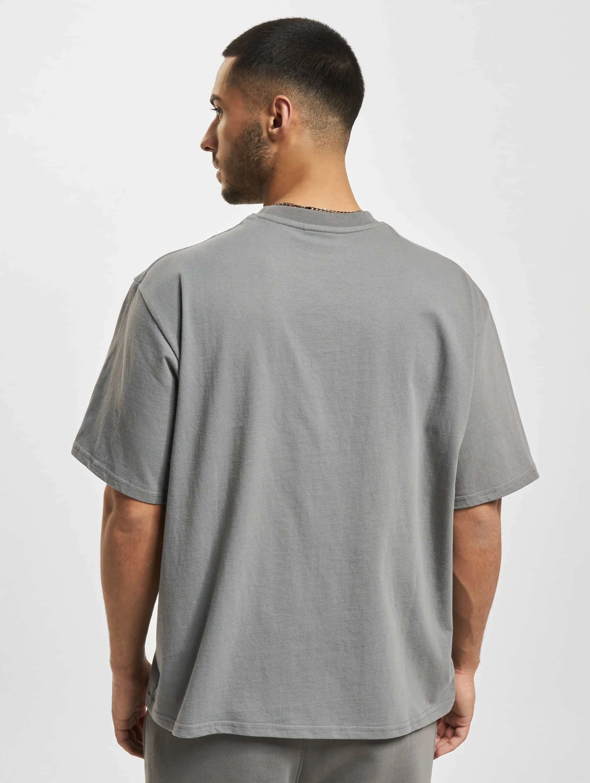 2Y Studios Razor Oversize