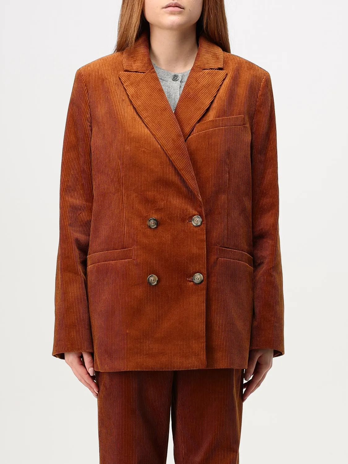Americana mujer A.P.C.