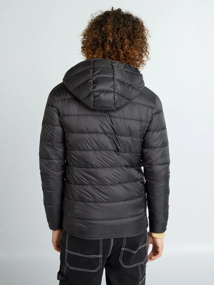ANORAK ACOLCHADO CON CAPUCHA  NEGRO