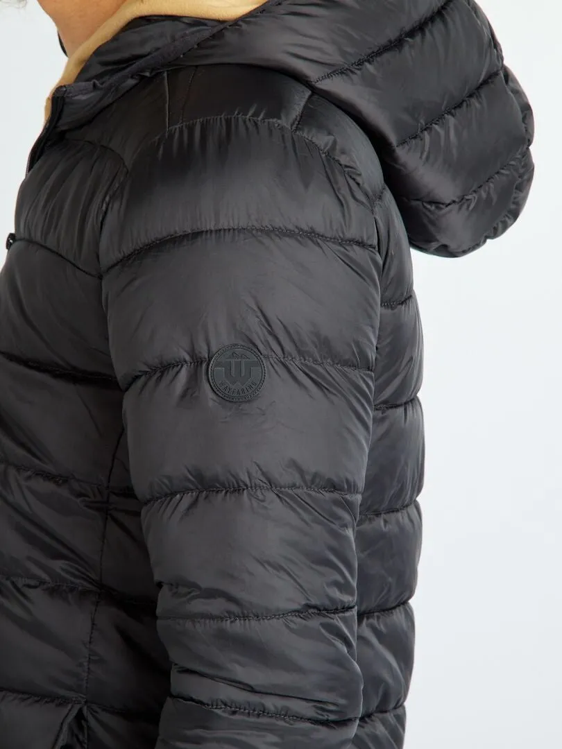 ANORAK ACOLCHADO CON CAPUCHA  NEGRO