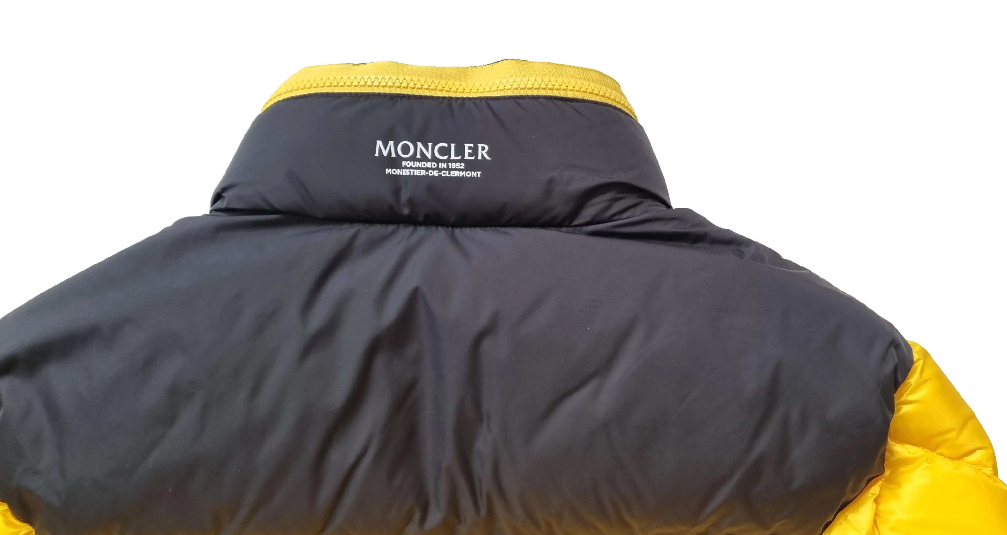 ANORAK HOMBRE MONCLER PEUPLIER 3°  M AMARILLO