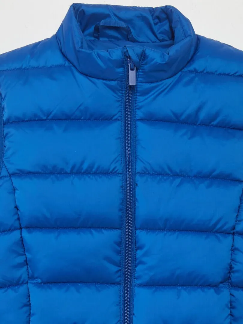 ANORAK LIGERO SIN MANGAS CON CUELLO ALTO  AZUL