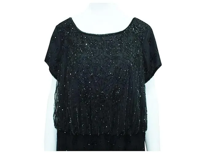 Autre Marque DISEÑADOR CONTEMPORÁNEO Vestido negro de manga corta con cuentas 