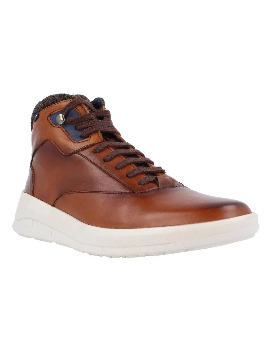 BAERCHI  BOTA FLEXIBLE ACORDONADA CHACO CUERO