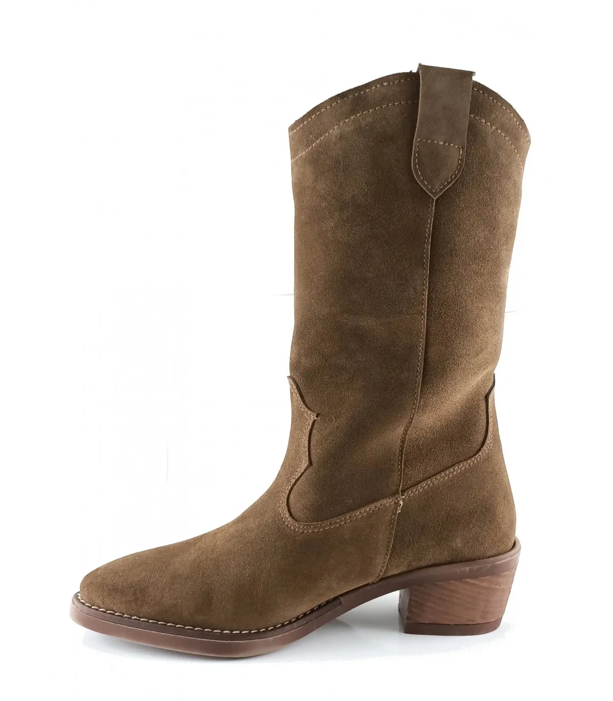 Bota campera en serraje cuero