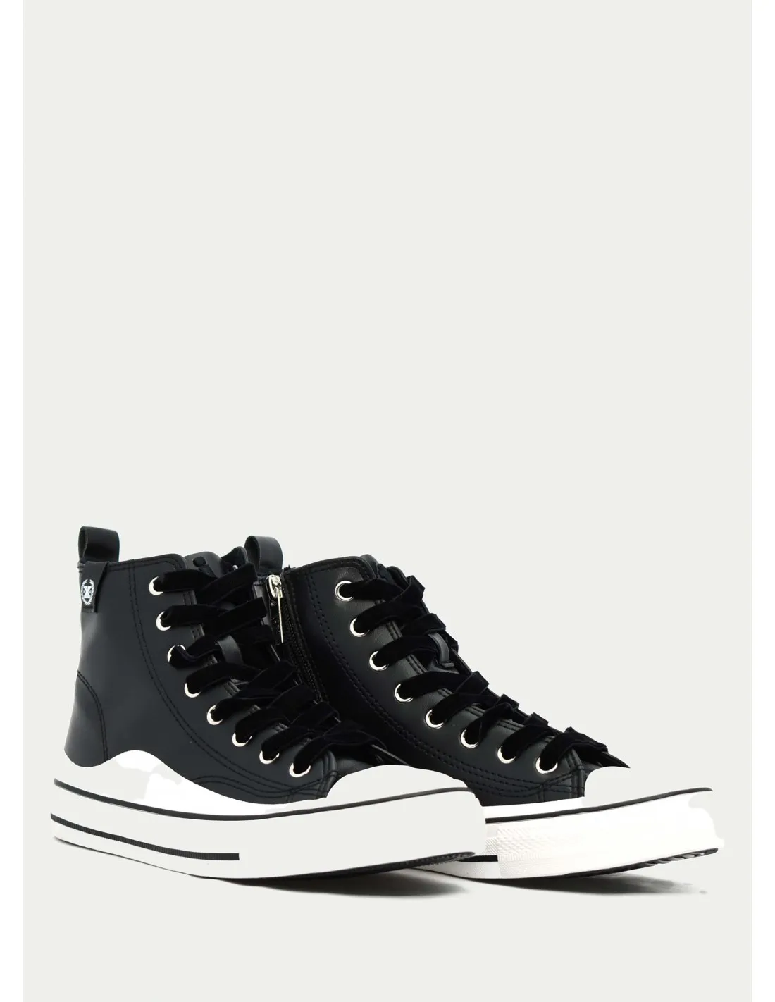 BOTAS Y BOTINES XTI KIDS 150644 NEGRO 