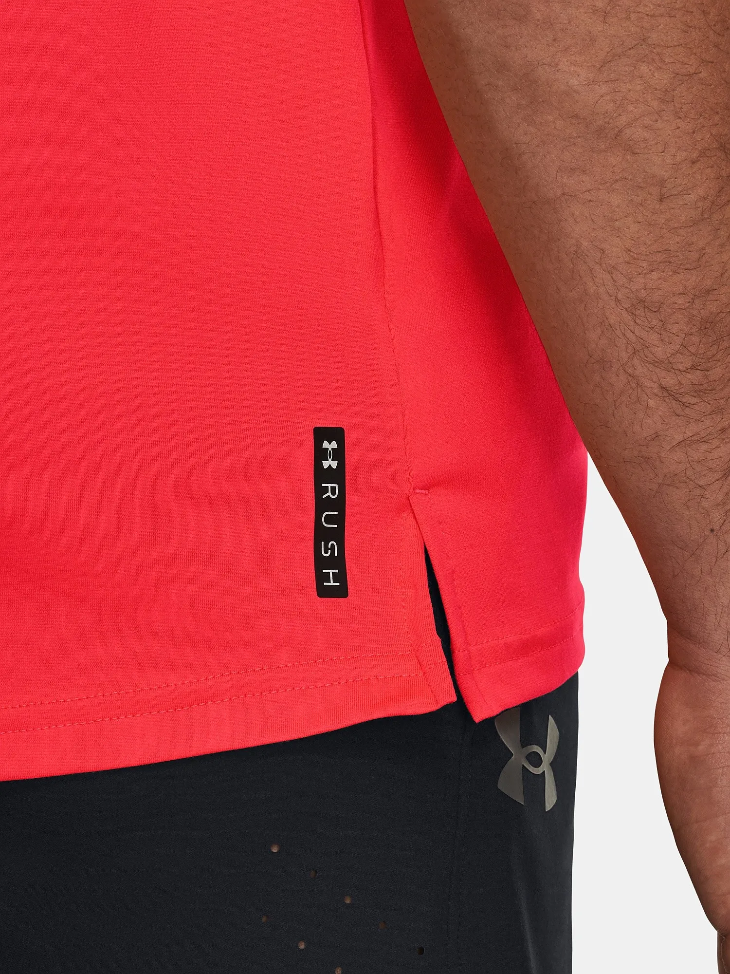 CAMISA UNDER ARMOUR RUSH ENERGY  BETA/BLACK  MEN´S