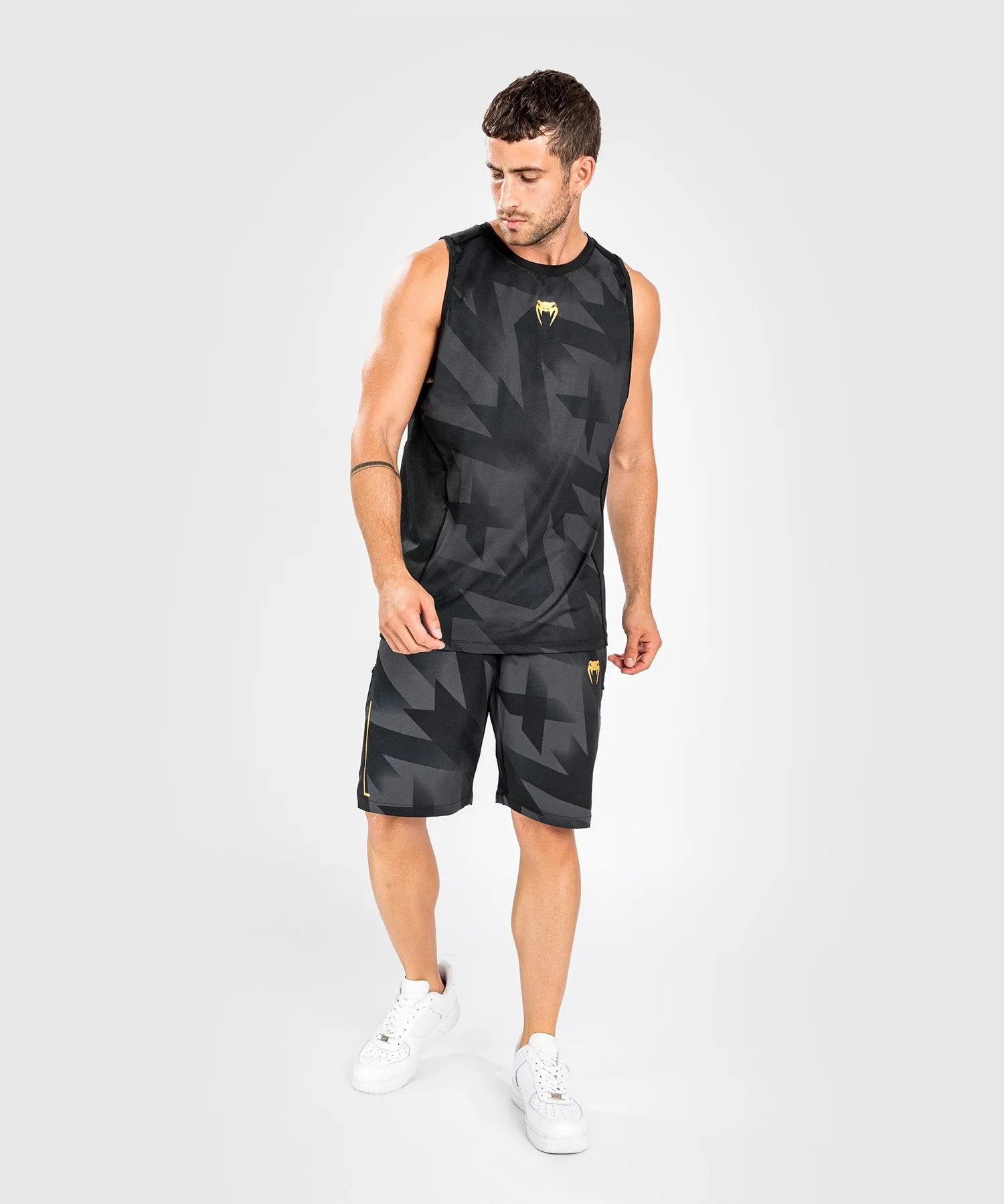 CAMISETA SIN MANGAS DRY TECH VENUM RAZOR  NEGRO/ORO