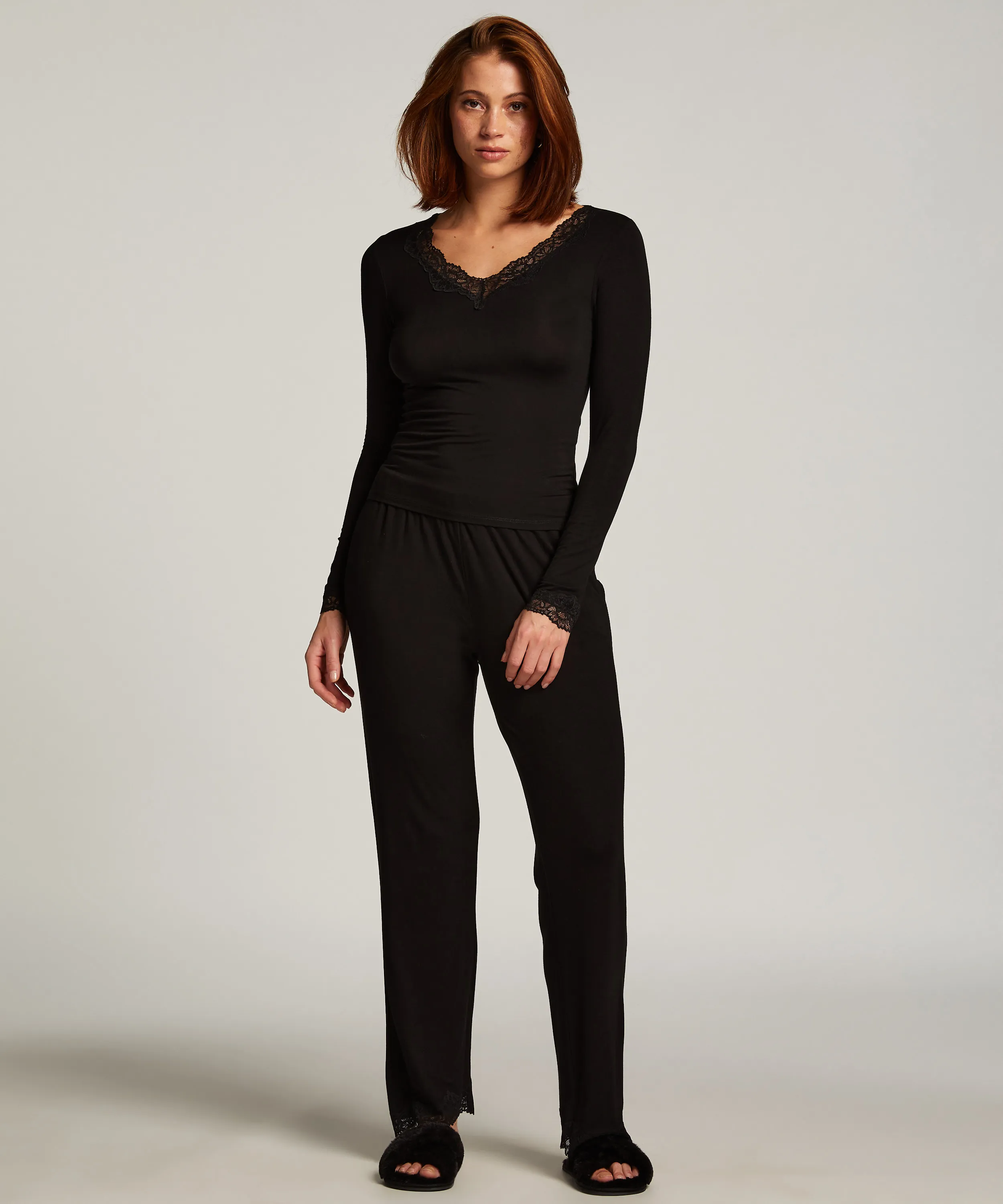 CONJUNTO DE PIJAMA  NEGRO