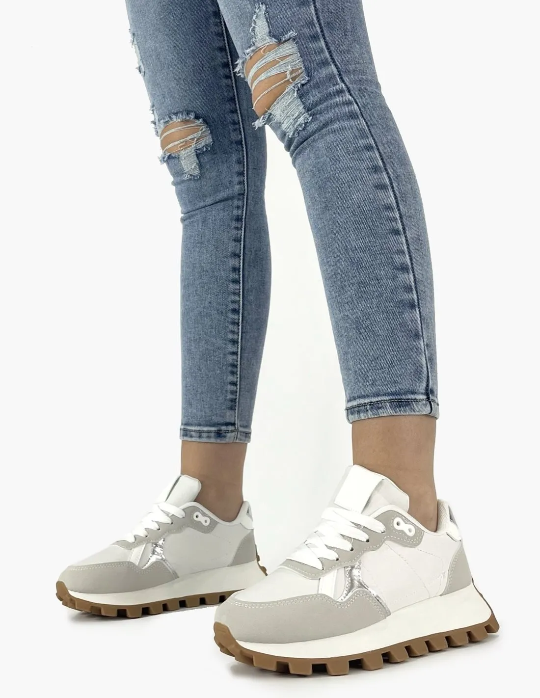 Deportiva vestir blanca | Claris