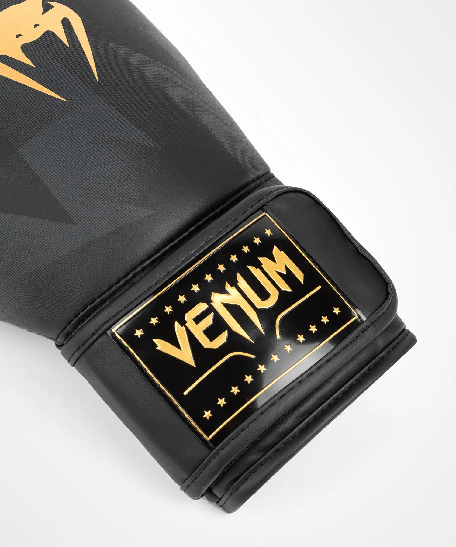 GUANTES DE BOXEO VENUM RAZOR  NEGRO/ORO