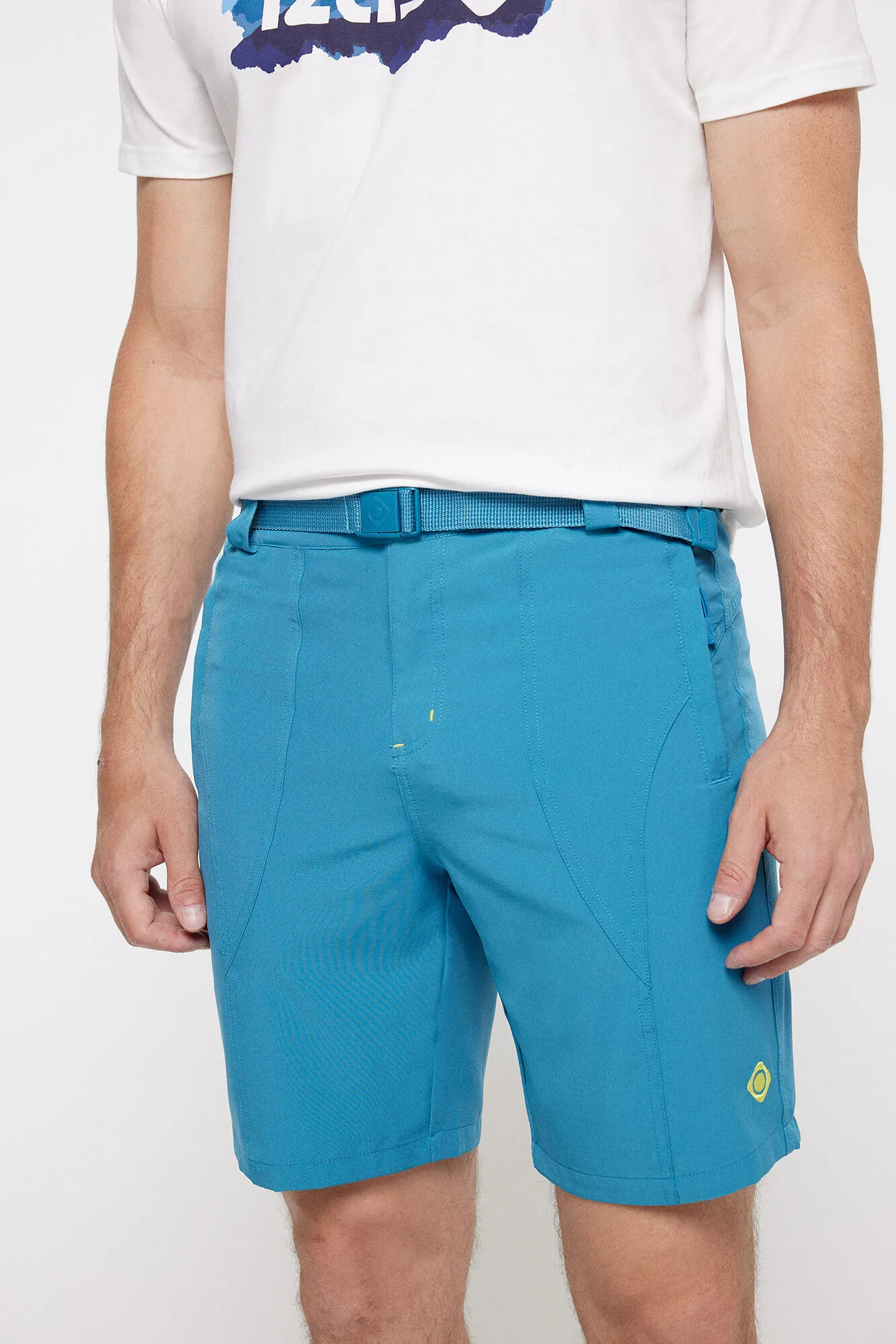 IZAS PANTALONES CORTOS MOUNTSTRETCH