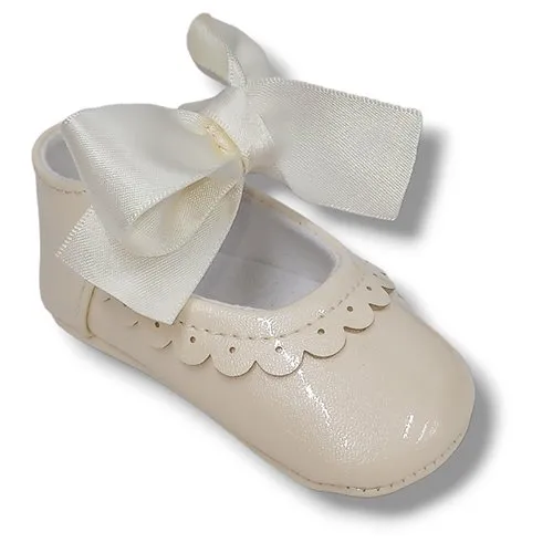 Merceditas Peuque Mayoral 9571 CHAROL BEIGE CORDONETS