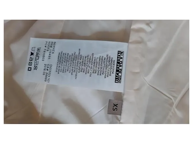 Napapijri Abrigos, Ropa de calle Blanco roto 