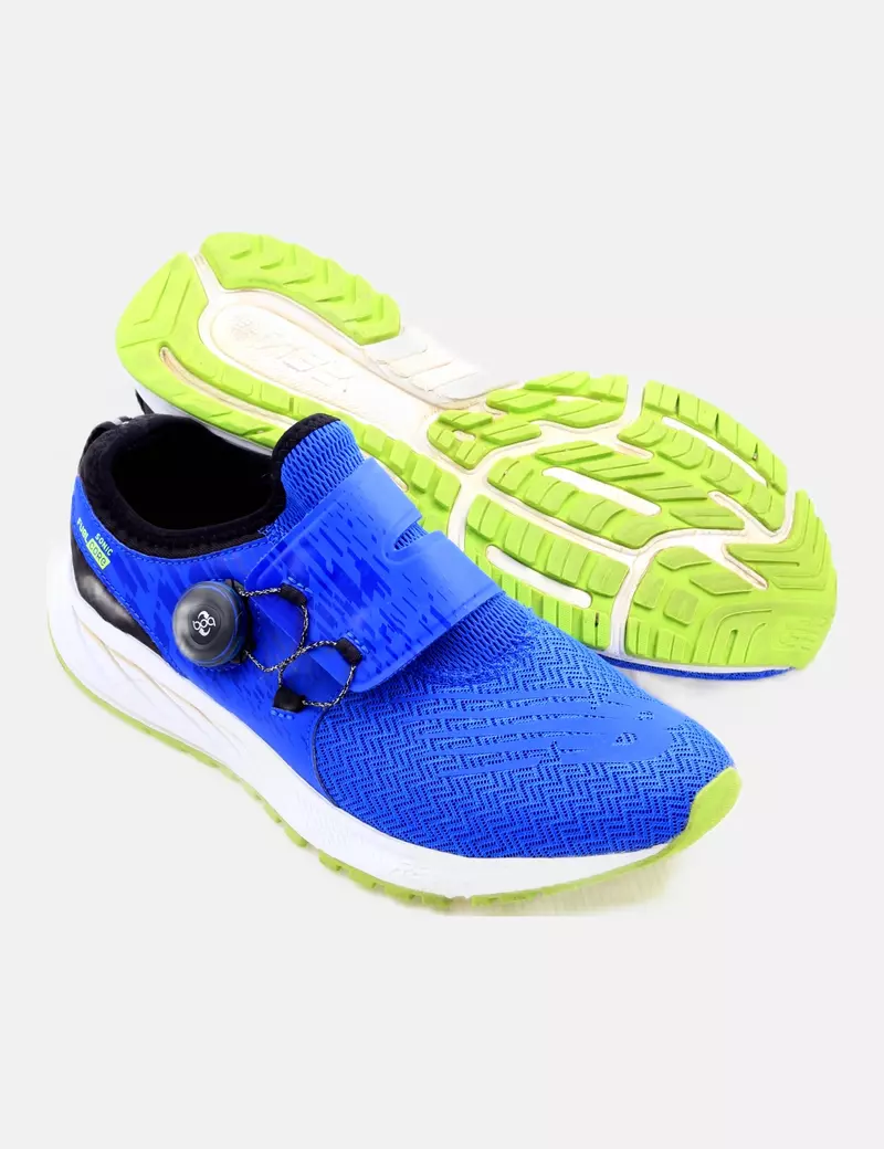 New Balance Zapatilla azul deportiva