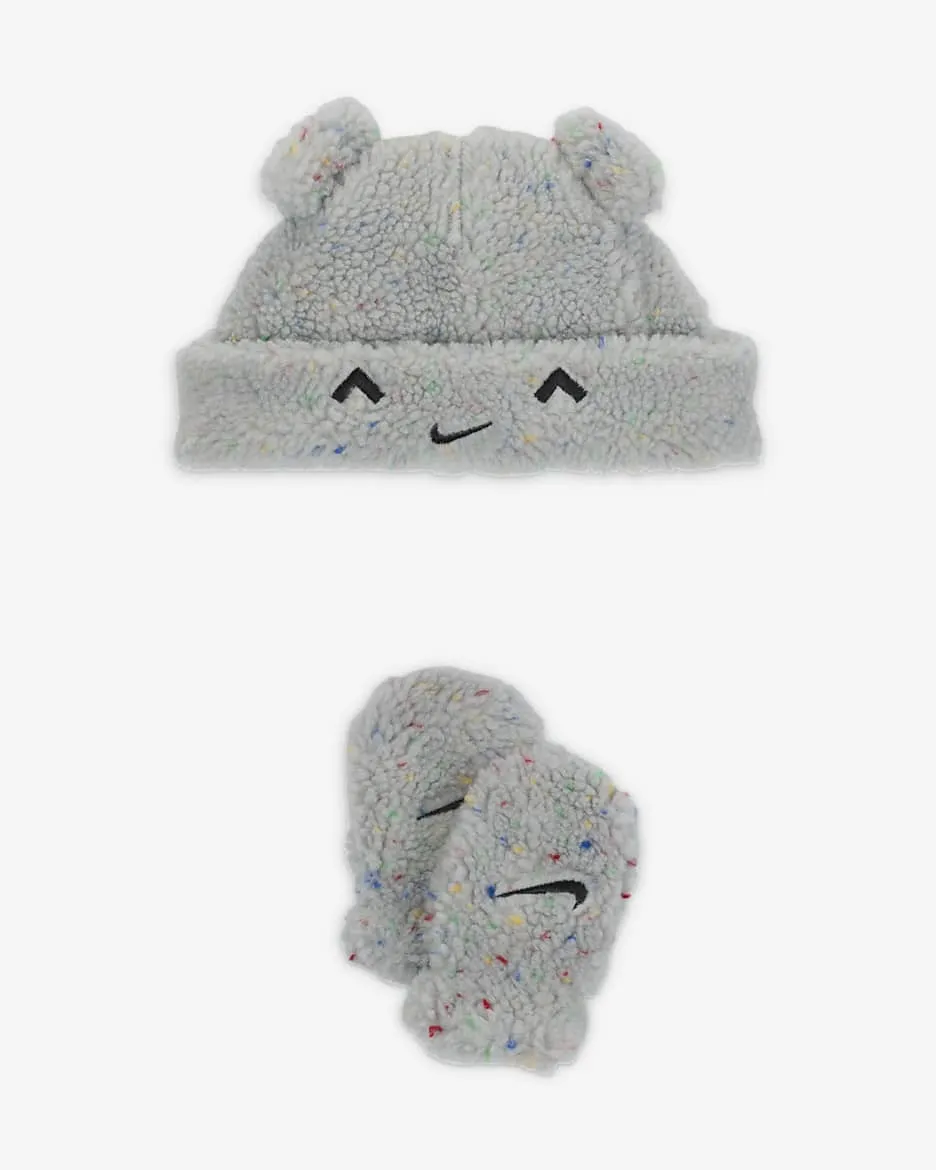 Nike Cozy Comfort