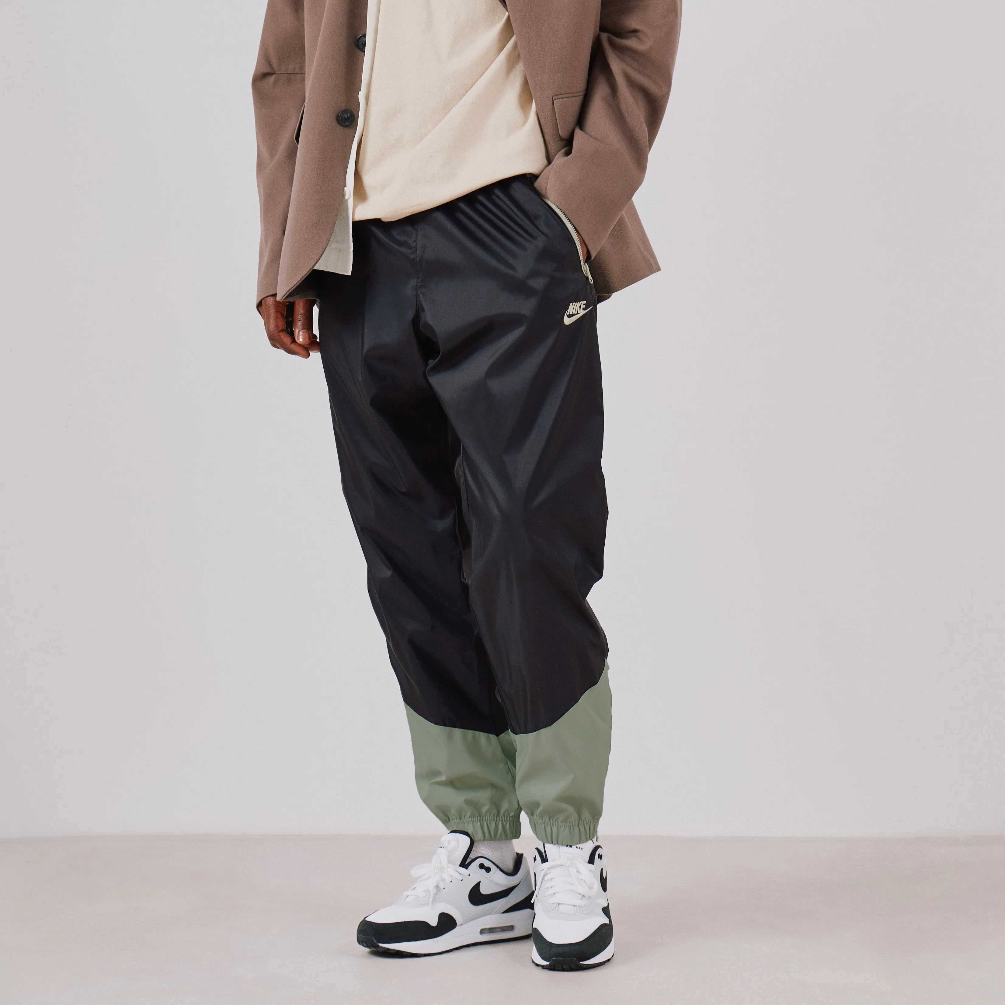 NIKE PANT JOGGER WINDRUNNER