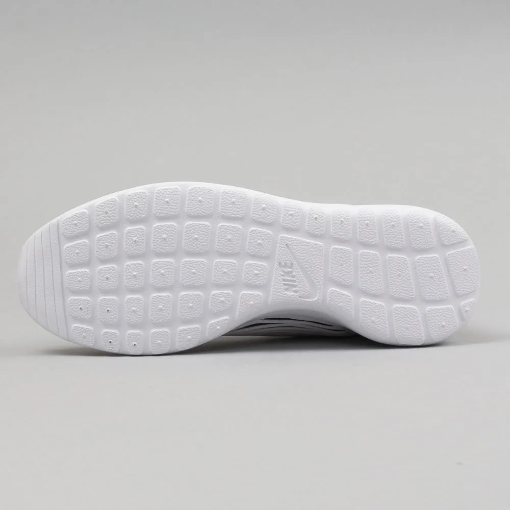Nike WMNS Roshe One Eng