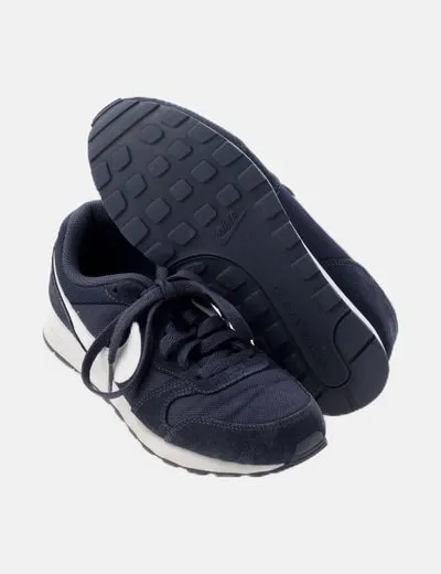 Nike Zapatilla deportiva azul marina
