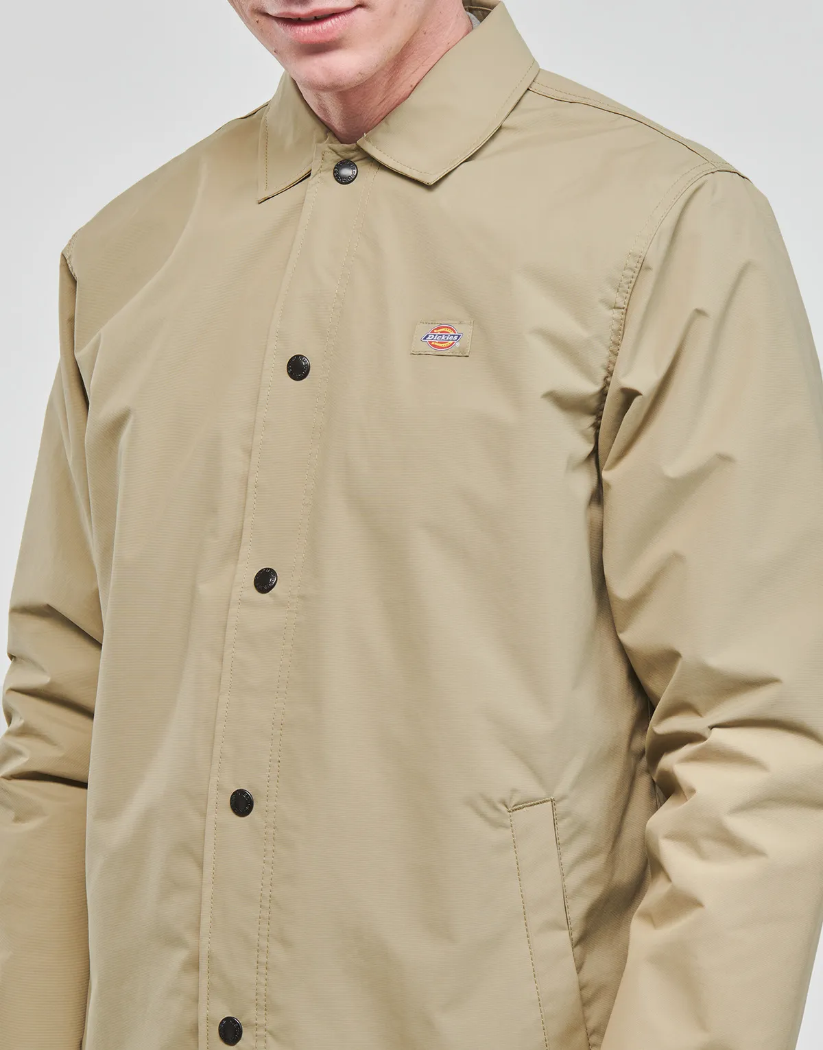 OAKPORT COACH