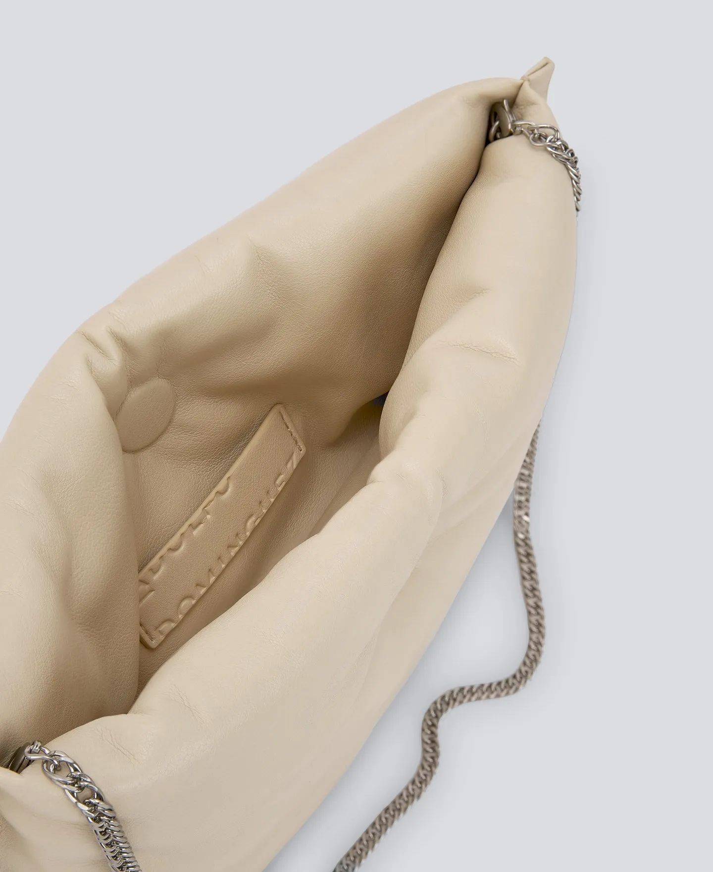 Padded clutch woman
