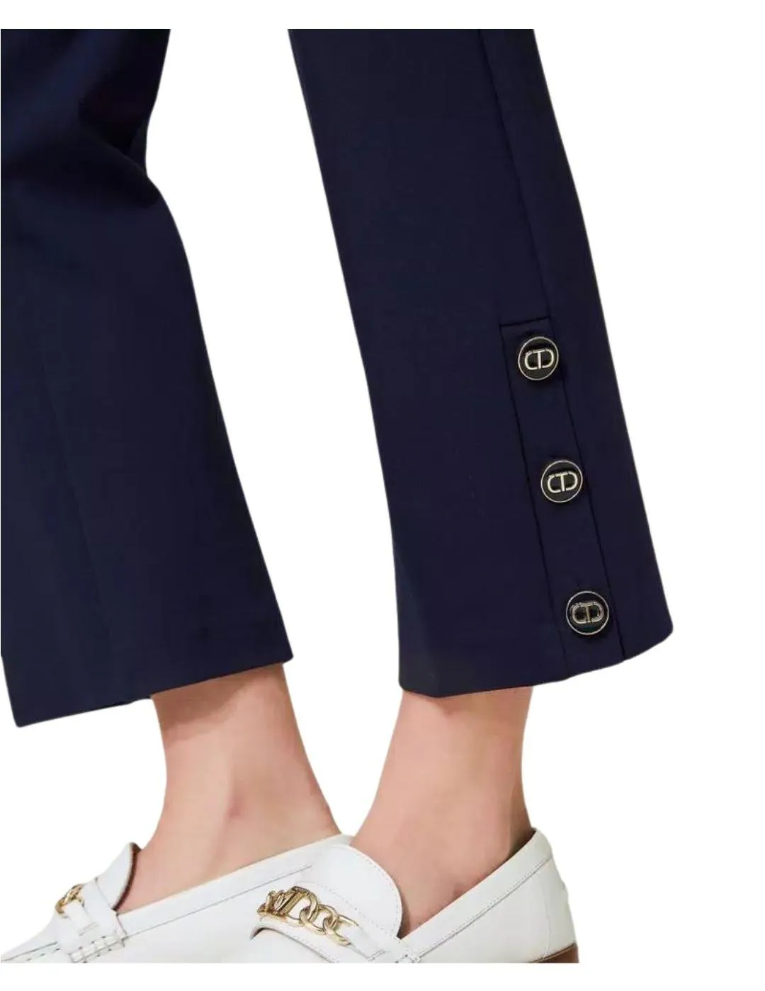 Pantalón  TWINSET mujer cropped con botones Oval T
