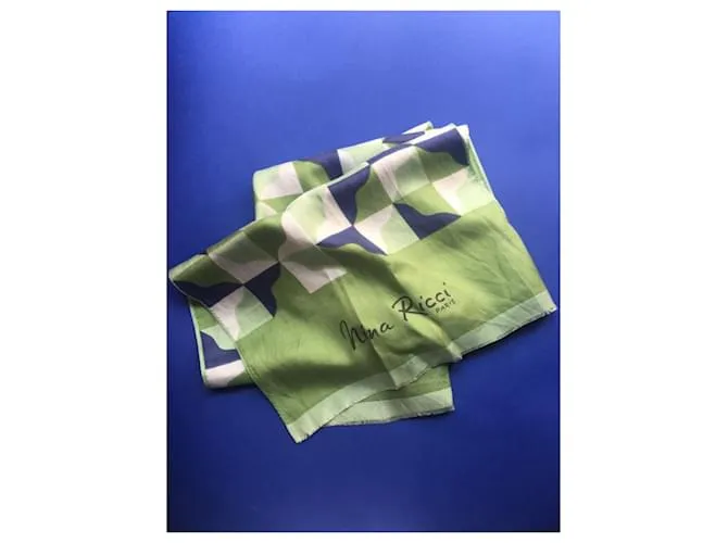 Pañuelo de seda vintage de Nina Ricci Blanco Azul Verde 