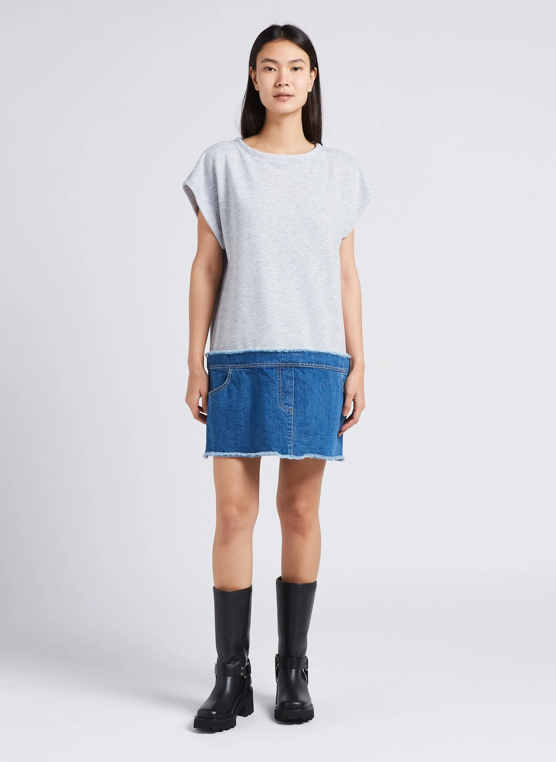 PLEASE Vestido midi holgado con cuello redondo en gris