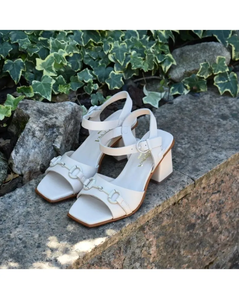 Sandalia beige MARLINA 27607