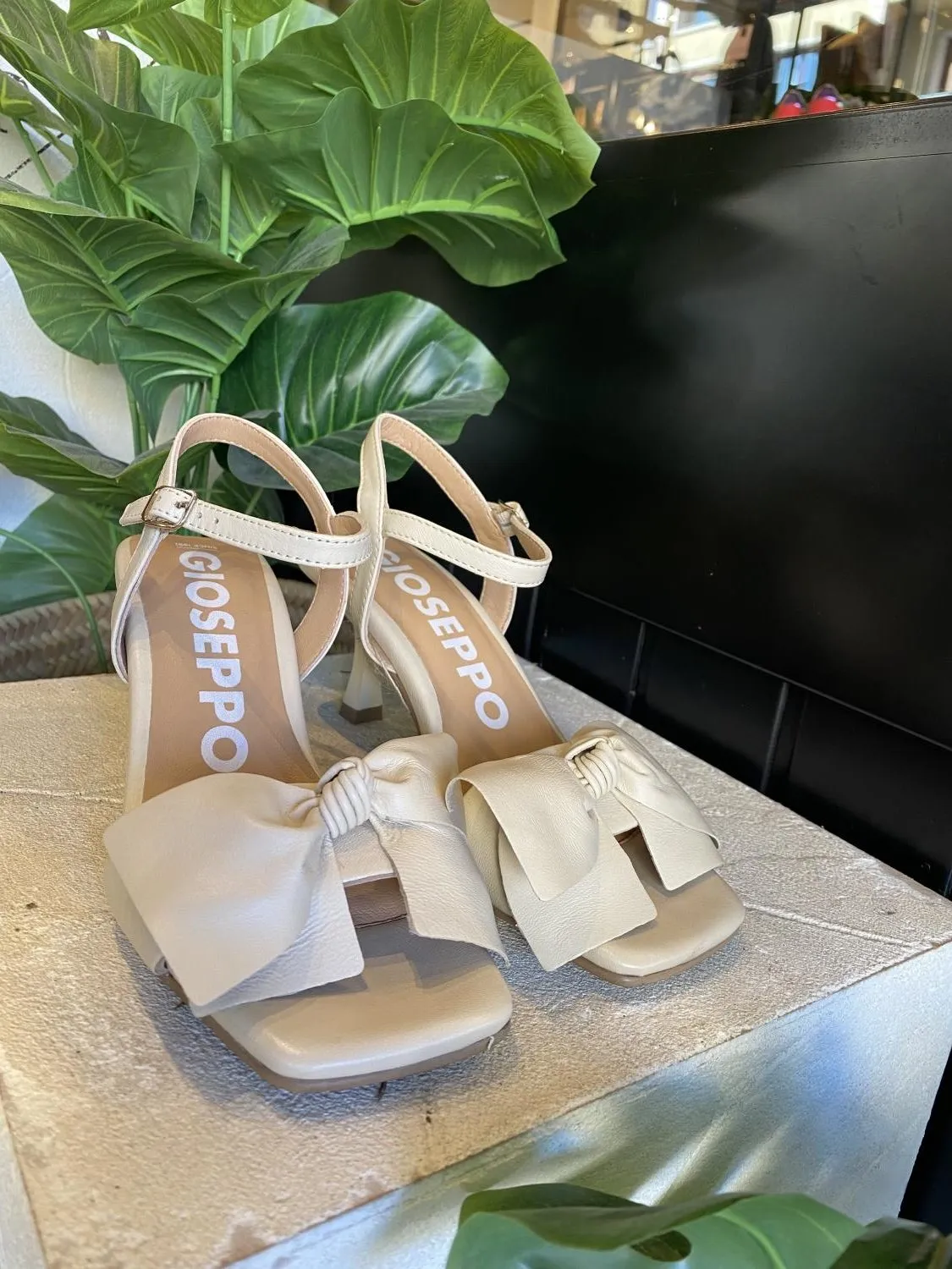 Sandalia Tacón Gioseppo Patti 71139 Beige