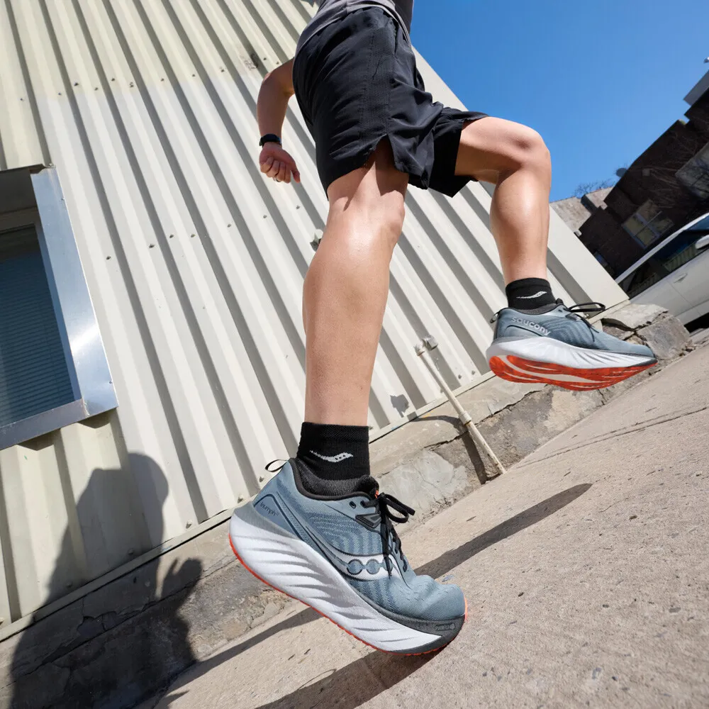 SAUCONY TRIUMPH 22 ZAPATILLAS RUNNING   SS25