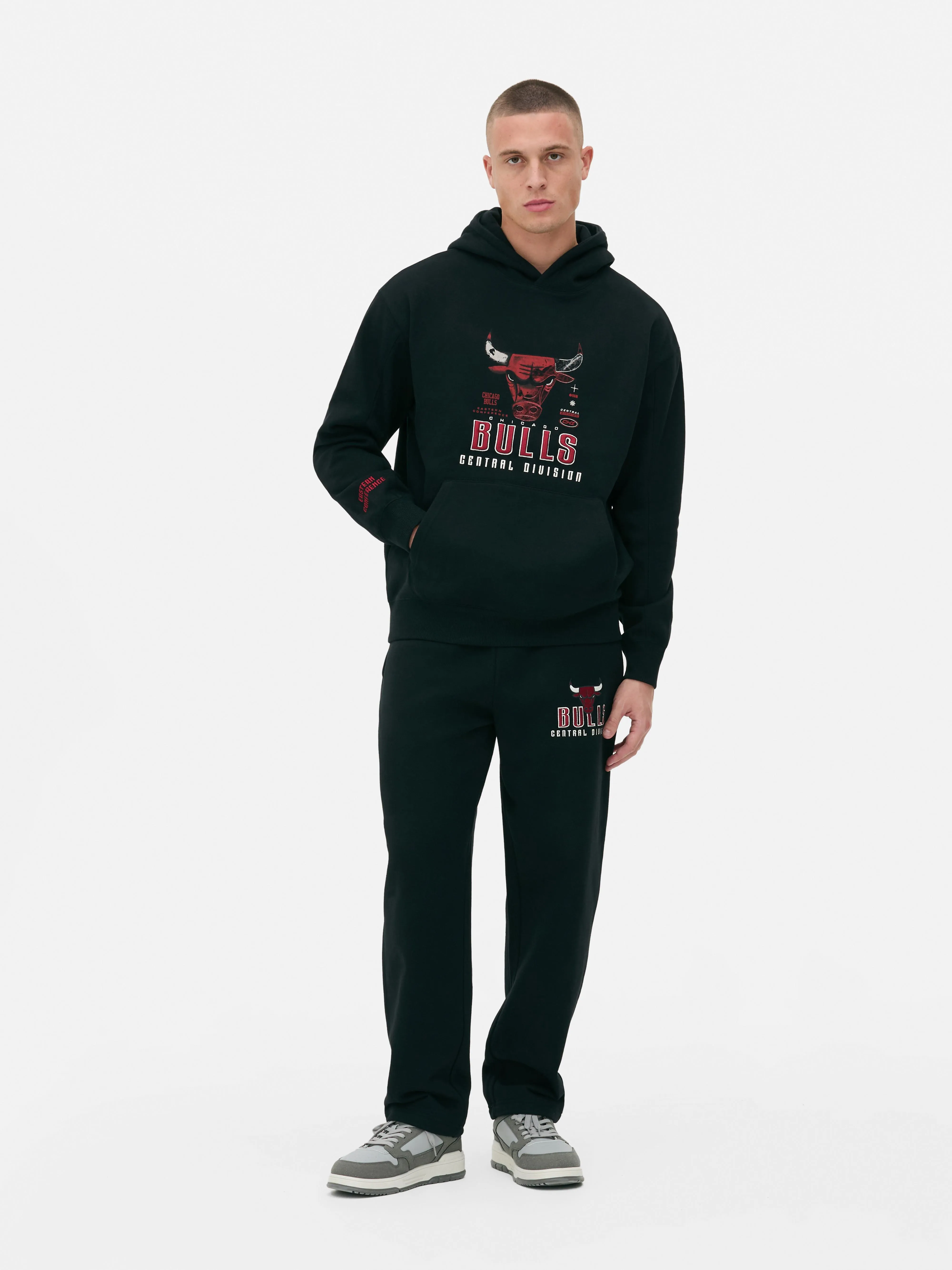Sudadera con capucha de los Chicago Bulls de la NBA