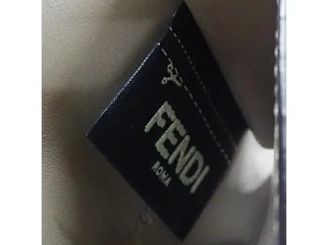 Tarjetero de cuero gris Fendi 