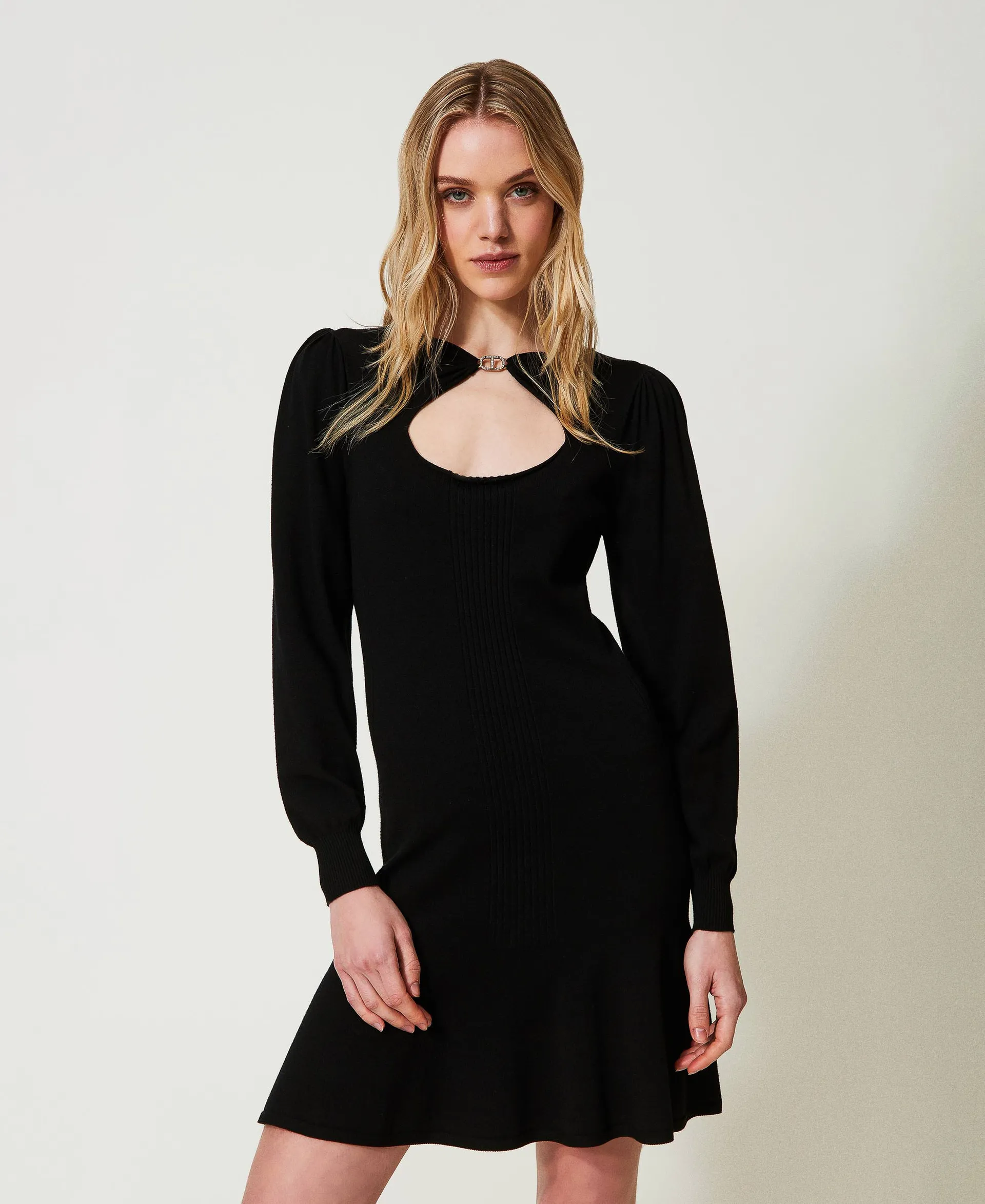 Vestido corto de punto doble