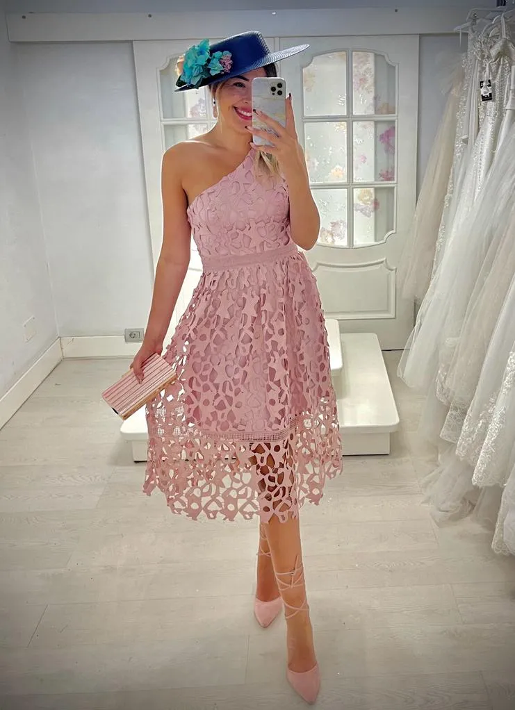Vestido midi troquelado