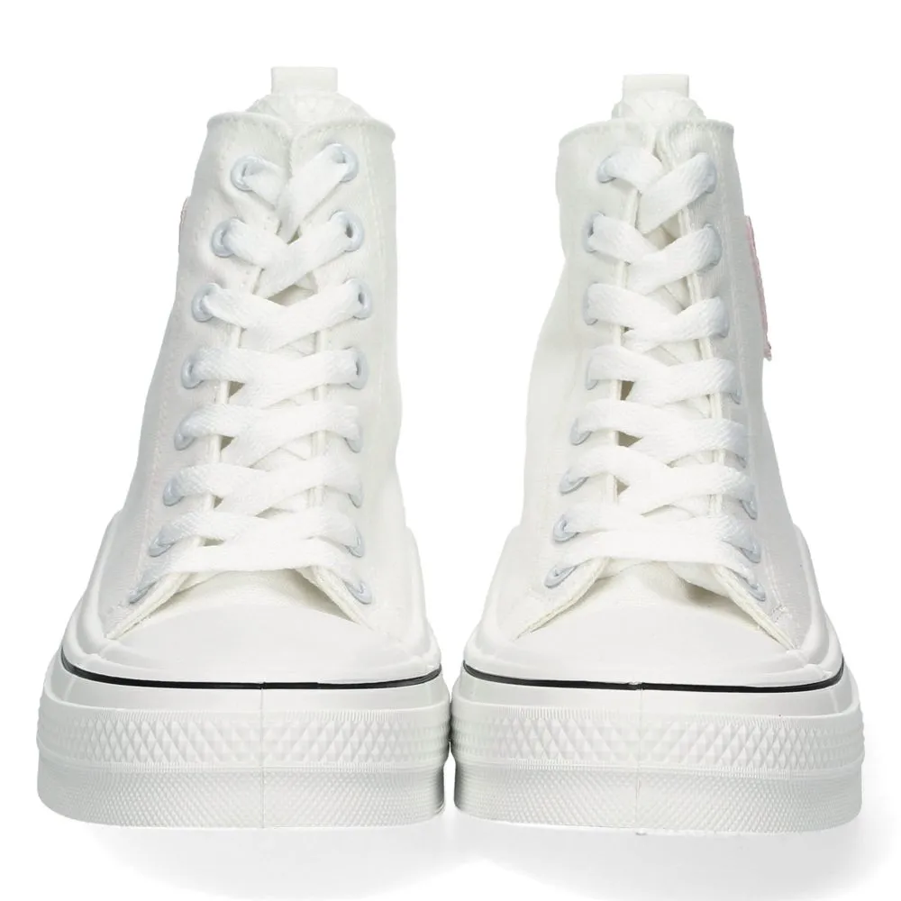 Zapatilla estilo Tenis Blanca Abotinada para Mujer Cómoda Detalle de Corazón Bordado Material de Lon