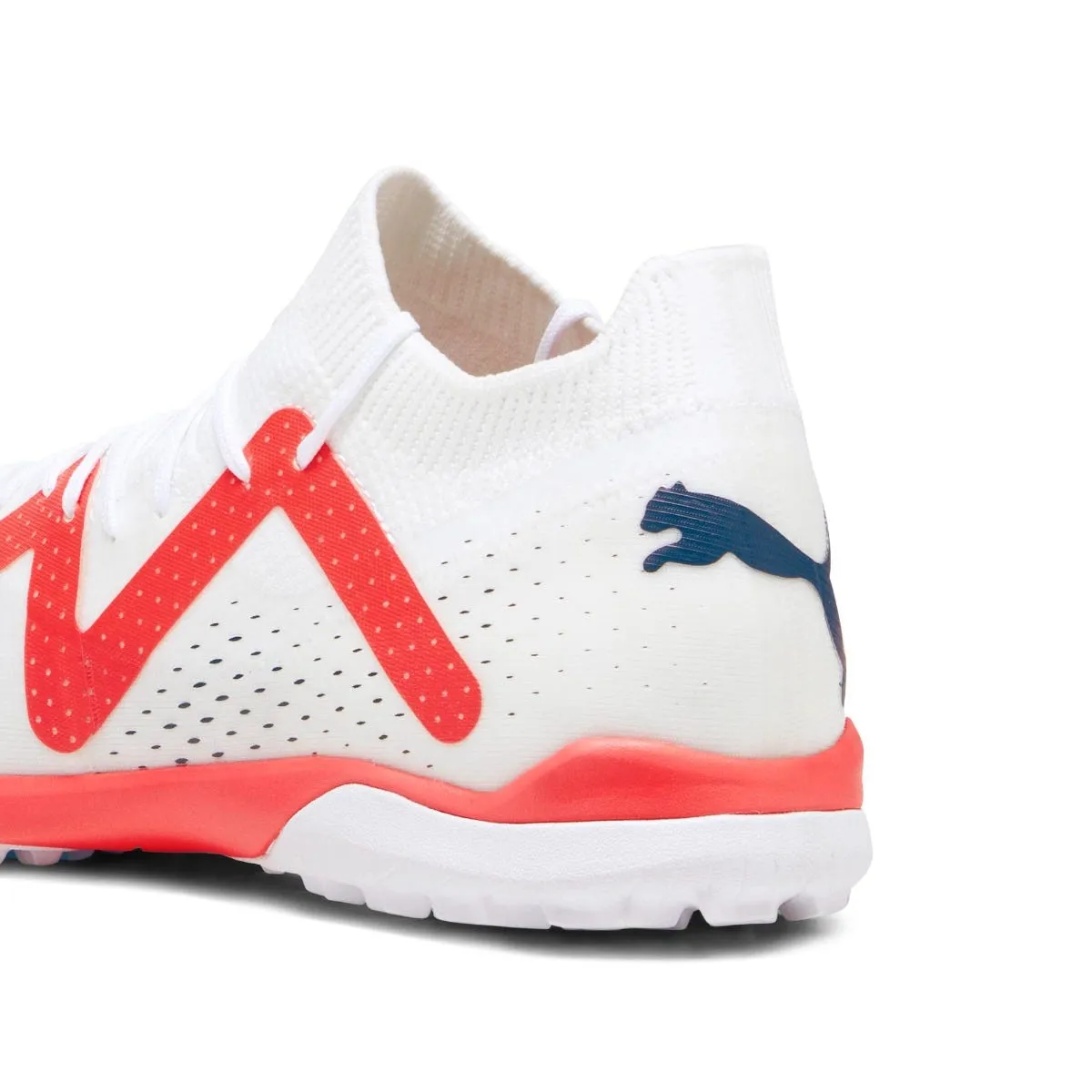 Zapatillas Futbolito Hombre Puma Future Match TT Blanca 