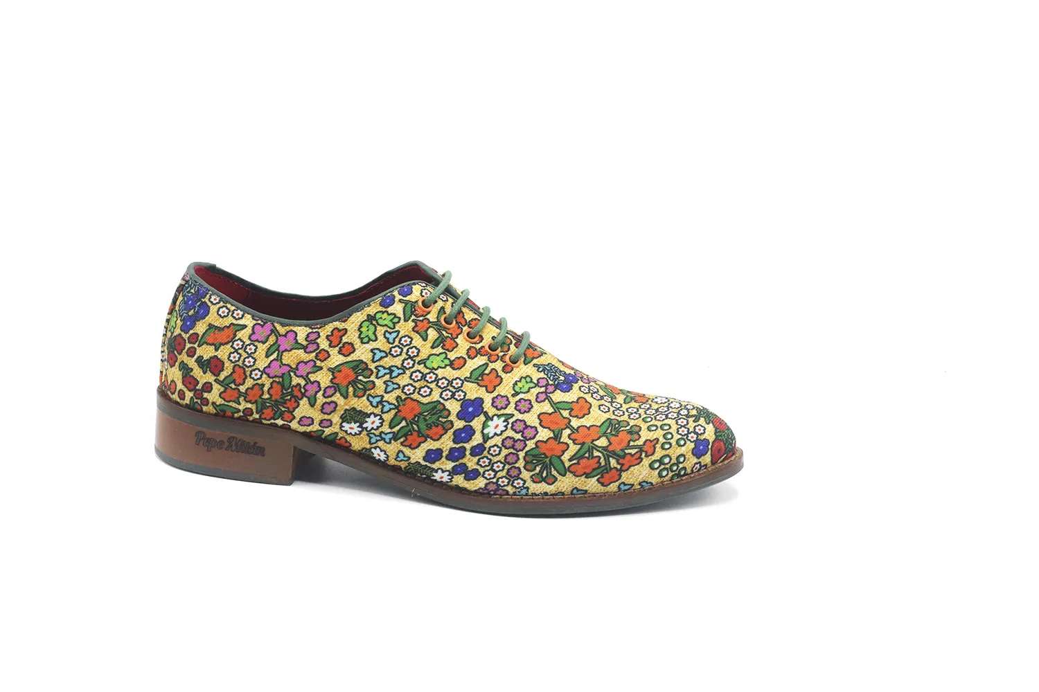 Zapato modelo Fuji, fabricado en ILI M111 Beige Vivos Verde Botella